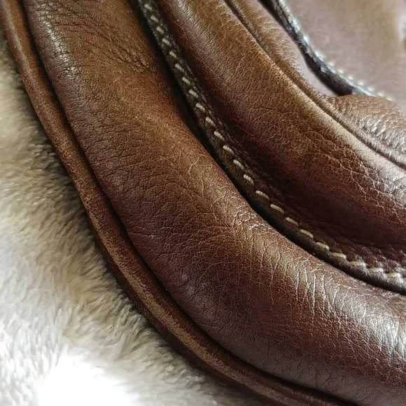 Roots Saddle Crossbody Bag - Picture 6 of 13